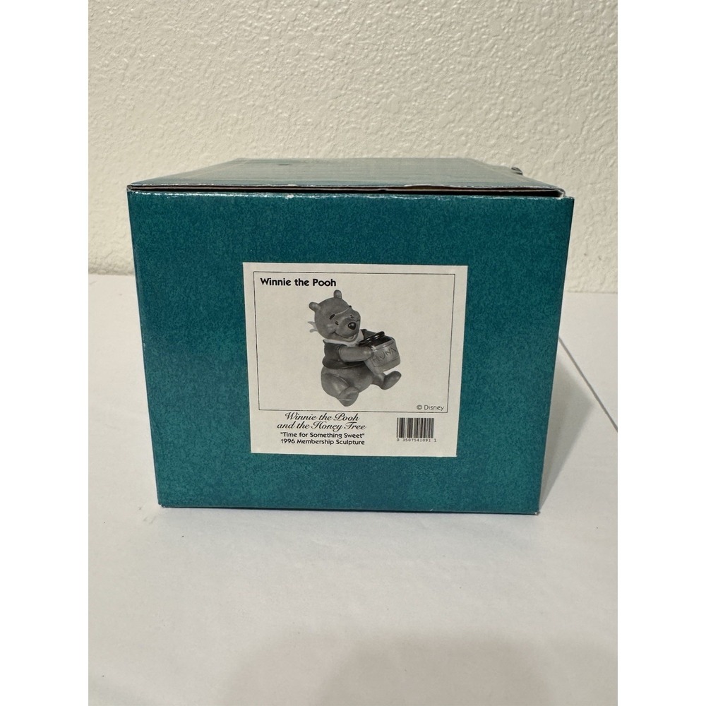 WDCC Disney Statue Winnie the Pooh Time for Something Sweet New RARE M - Picture 10 of 10